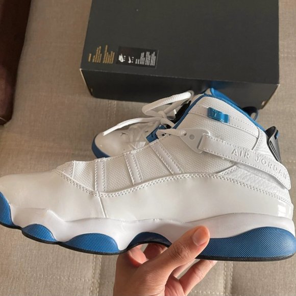 Jordan 4 main image 9
